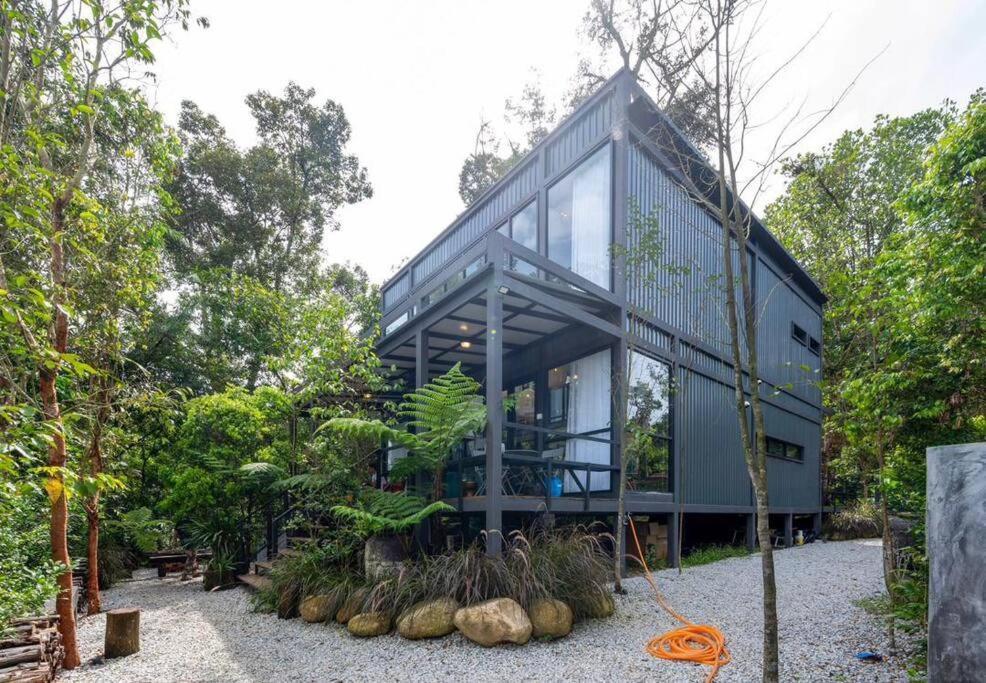 בטאנג קאלי The Estate Hulu Rening - Private Retreat Cabin מראה חיצוני תמונה