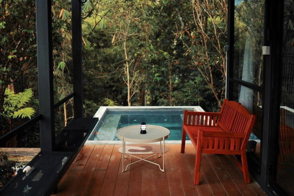 בטאנג קאלי The Estate Hulu Rening - Private Retreat Cabin מראה חיצוני תמונה