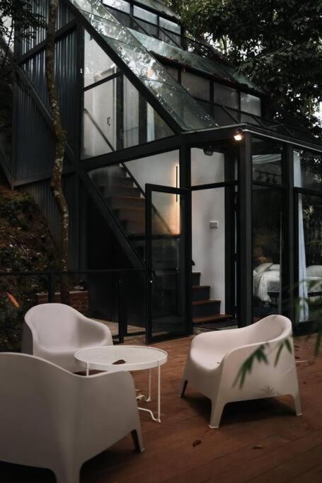 בטאנג קאלי The Estate Hulu Rening - Private Retreat Cabin מראה חיצוני תמונה